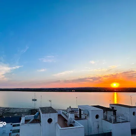 Riverview 4 Bedroom House, With Private Pool Ste003 *